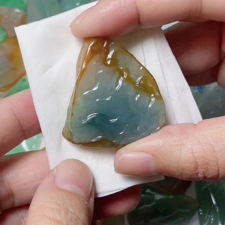 定制翡翠未镶嵌包工