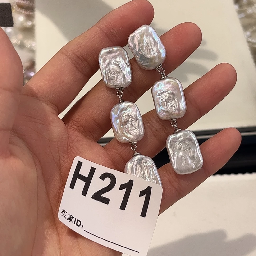 合金耳饰淡水珍珠