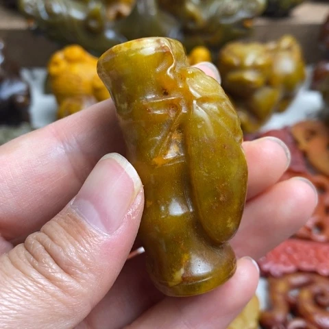 未镶嵌蛇纹石玉颈饰102