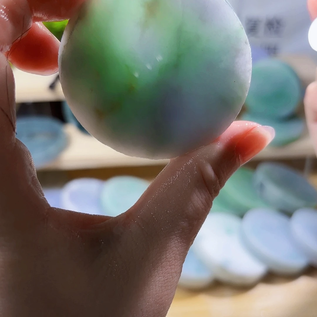 翡翠未镶嵌颈饰翡翠A货丹3