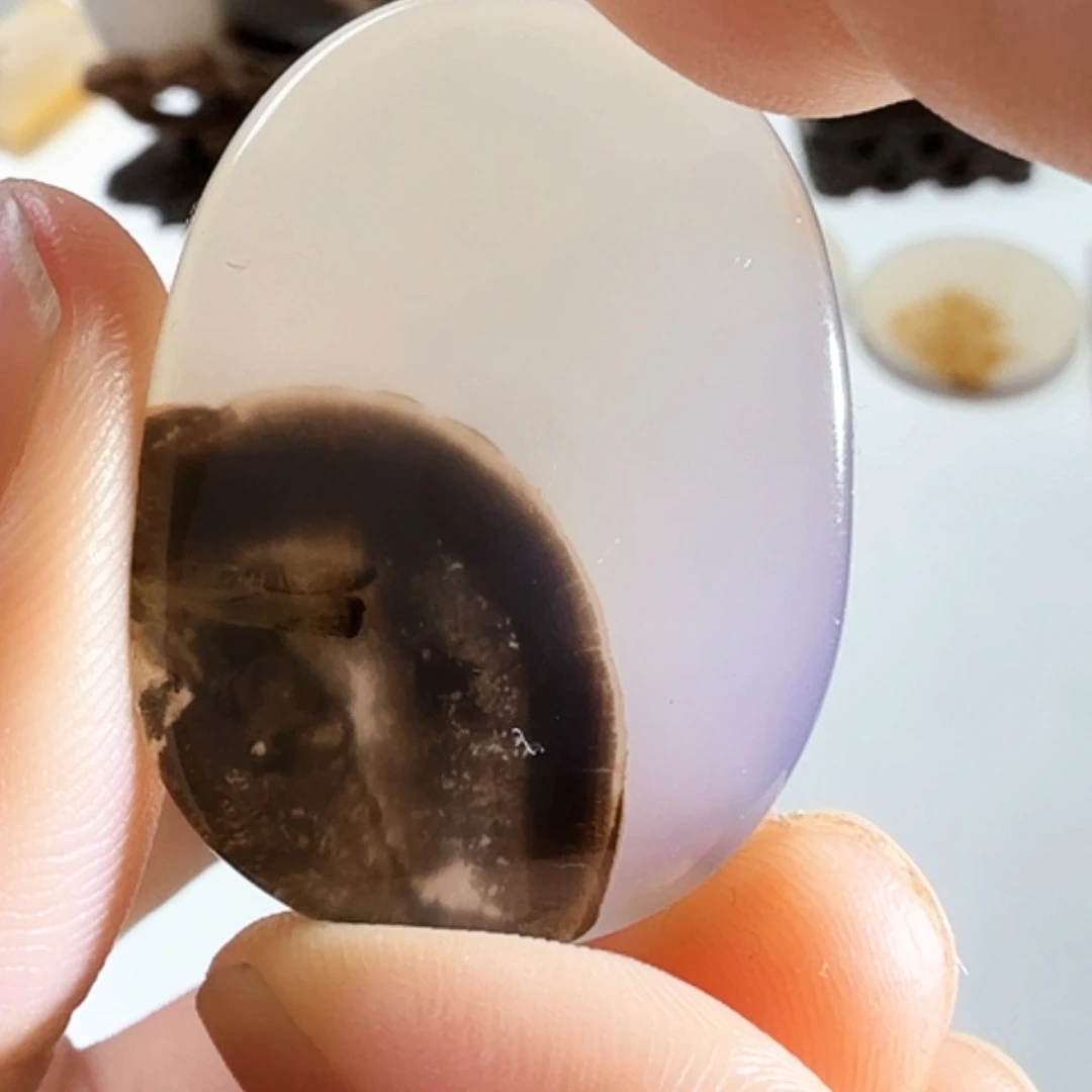 玛瑙/玉髓未镶嵌珠宝半成品
