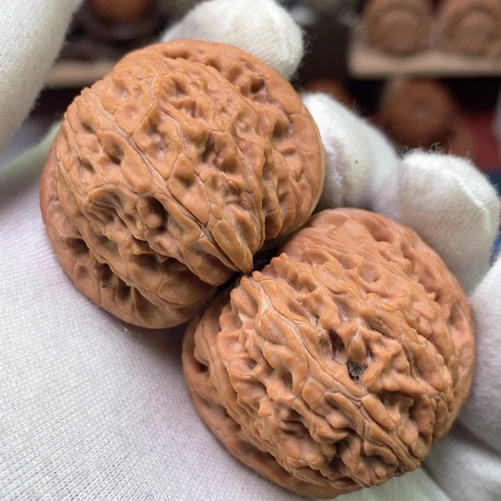 文玩核桃吊坠41全品货头山地红皮一比一原桩磨盘