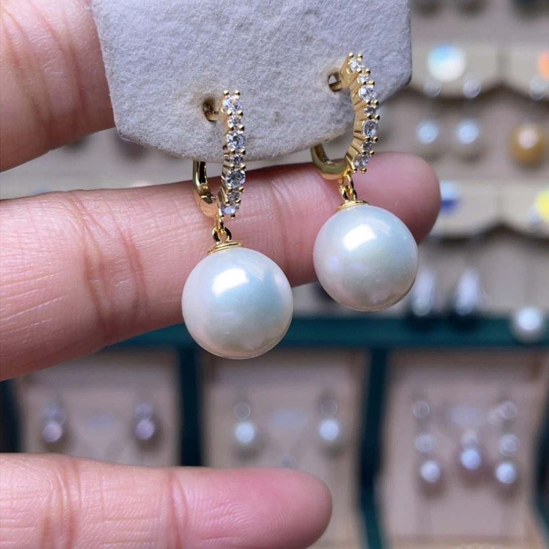 淡水珍珠耳环未镶嵌