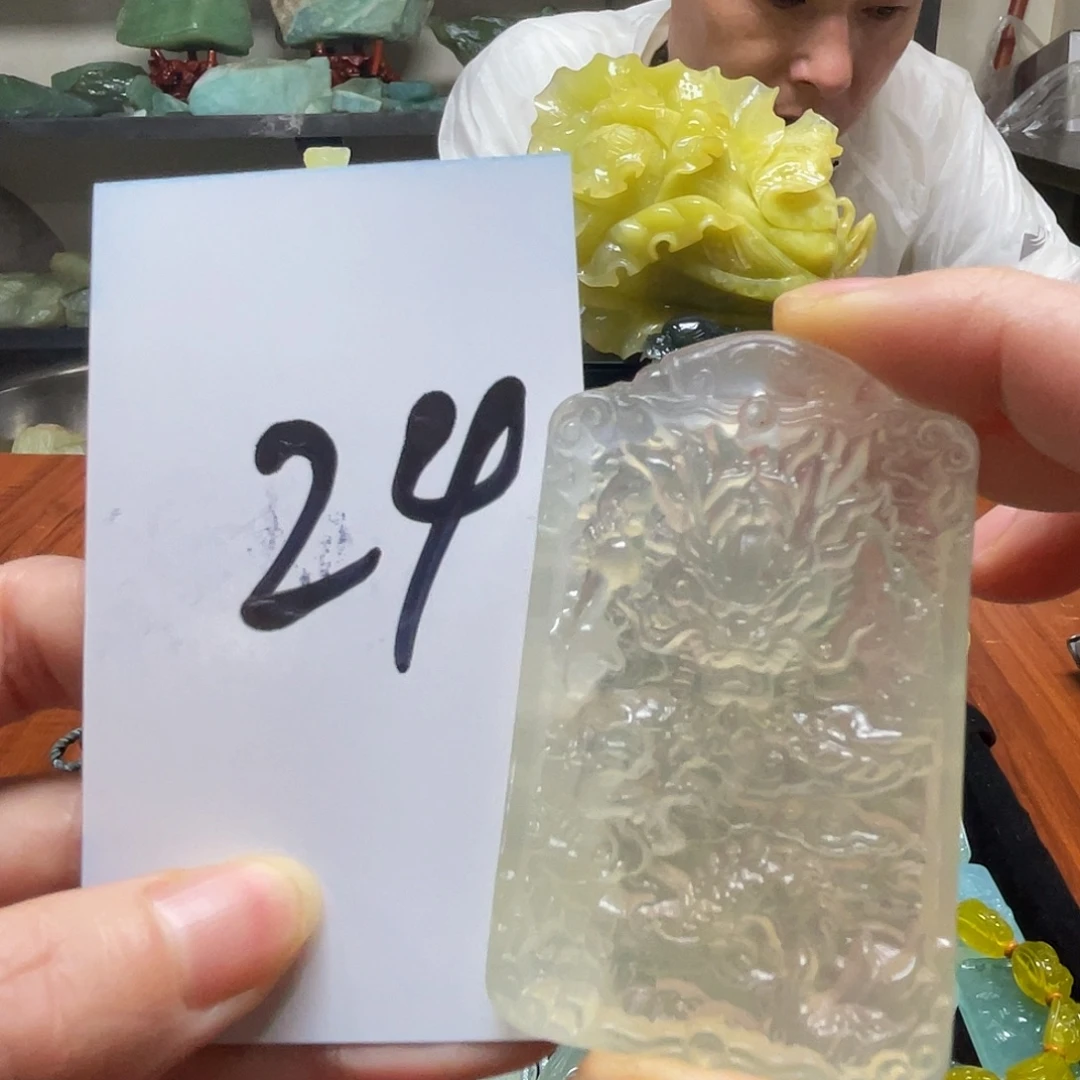 我***大未镶嵌蛇纹石玉原石24