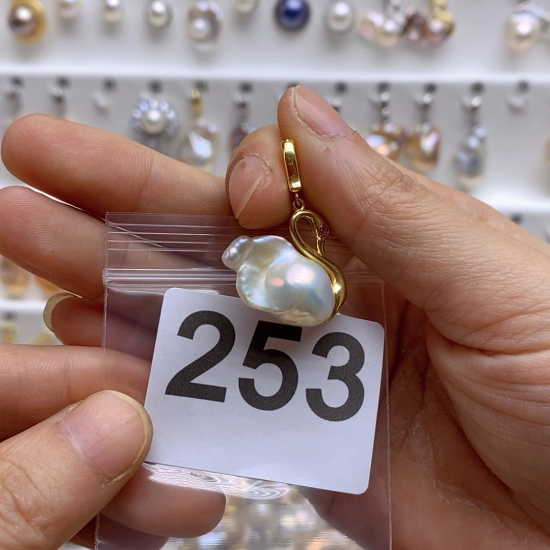 淡水珍珠颈饰银S925镶嵌253