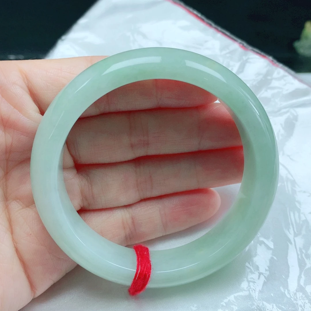 未镶嵌手镯翡翠56