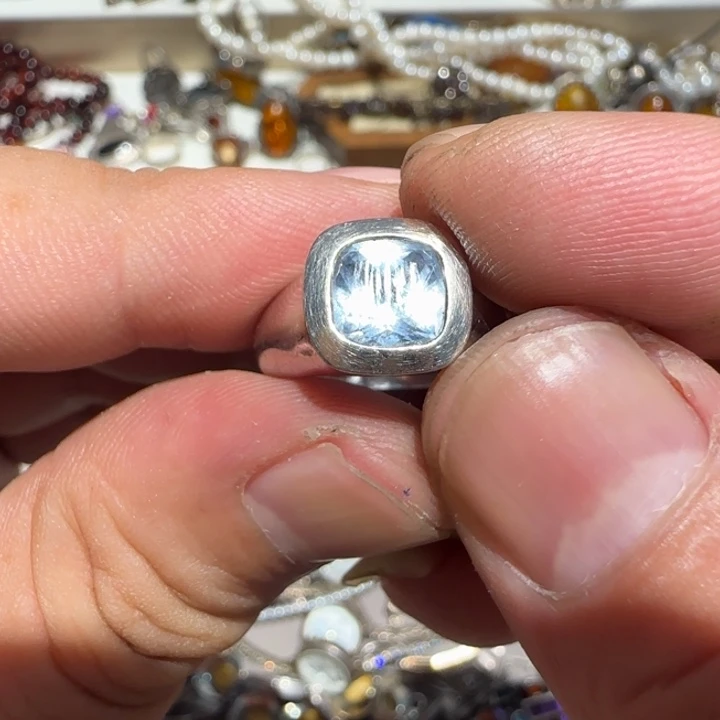初***来瓷片吊坠等各种类型的