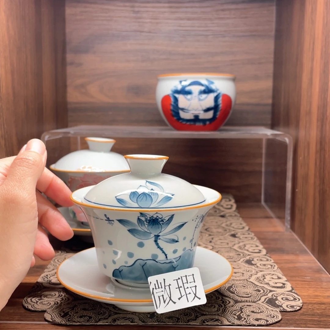 釉下手绘茶具微瑕