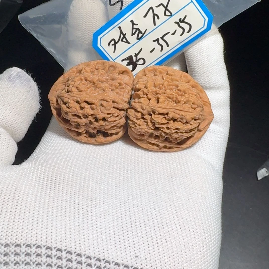 文玩核桃把件Z*e80号南疆