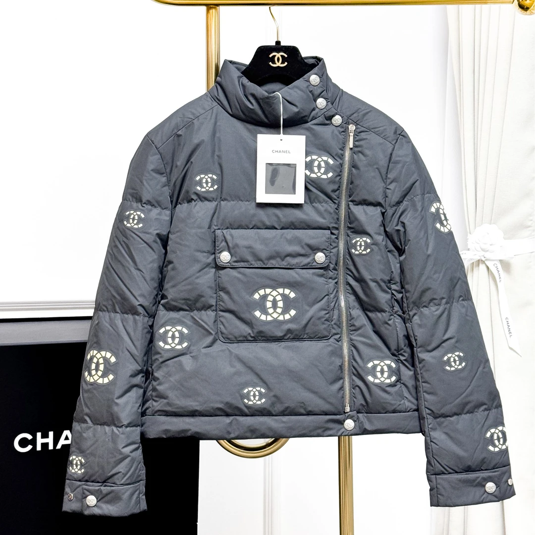 99新 Chanel/香奈儿 34码21N灰色镂空双C logo斜襟拉链羽绒服外套