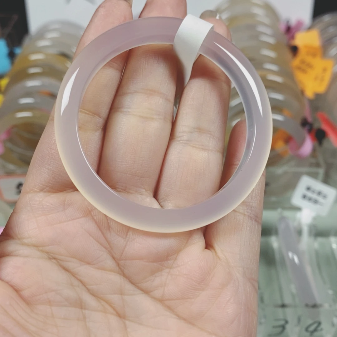 玛瑙/玉髓未镶嵌手镯  66