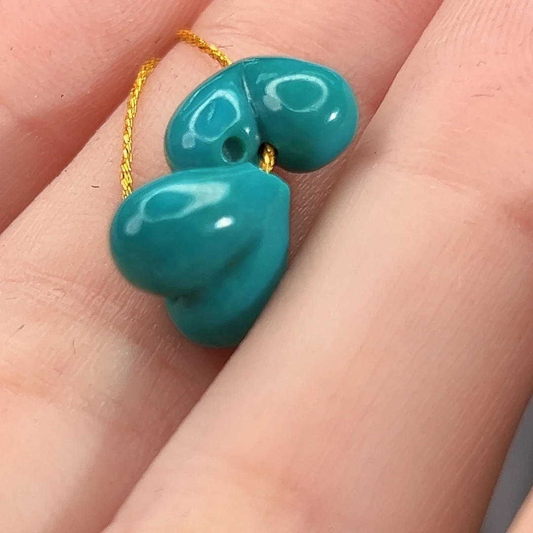 绿松石未镶嵌珠宝奇石