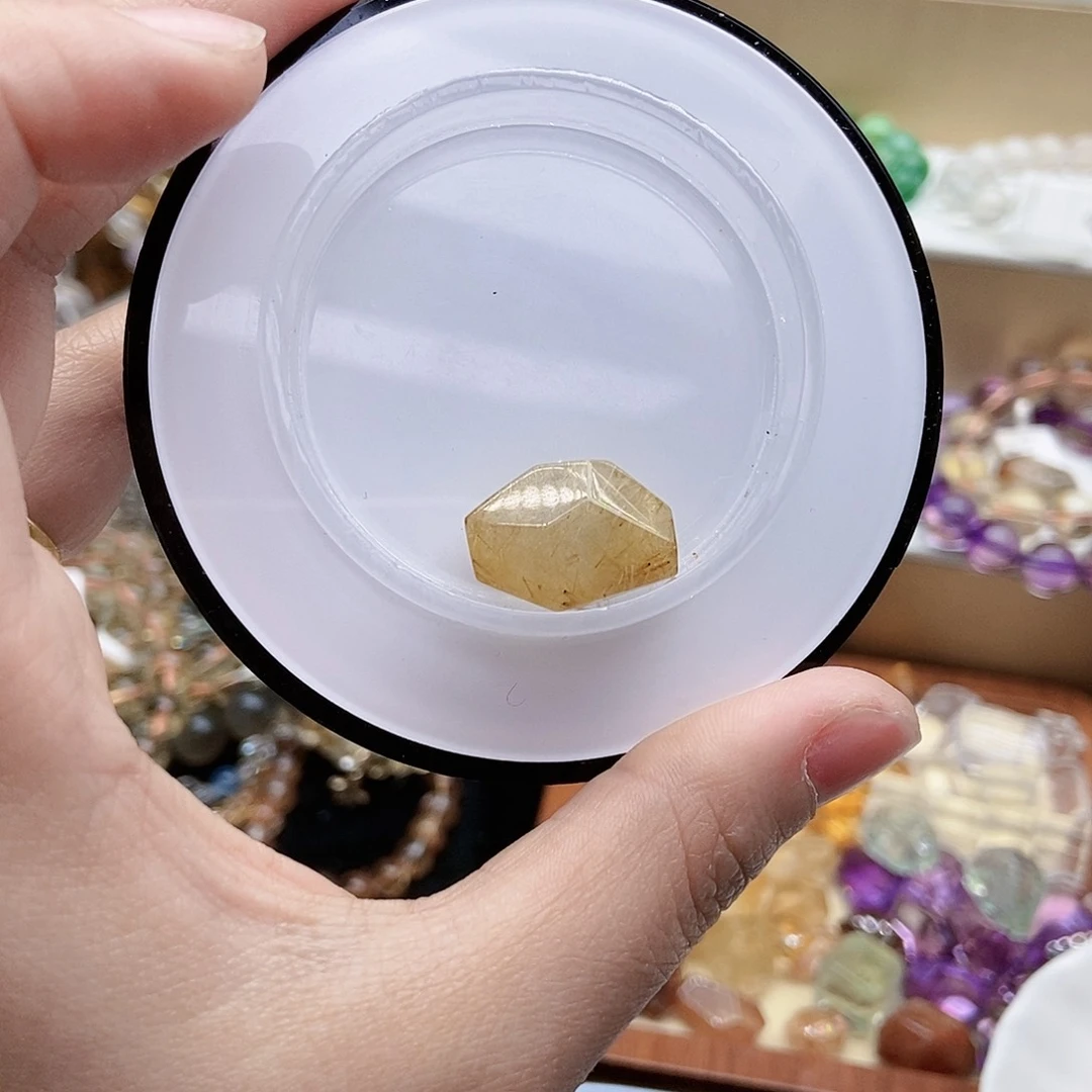 水晶手串未镶嵌蜘****7随形