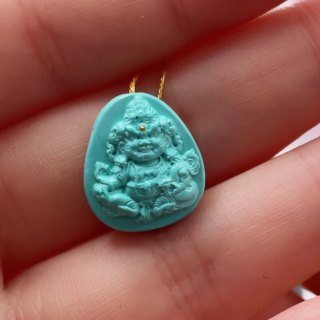 绿松石颈饰未镶嵌