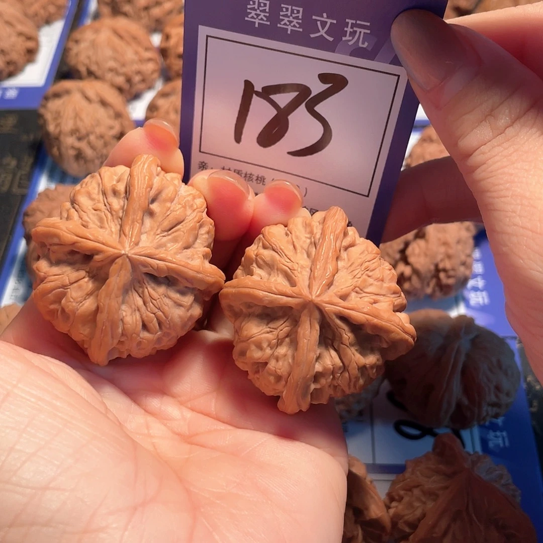 把件桃核183号全品玉玺四棱4.5