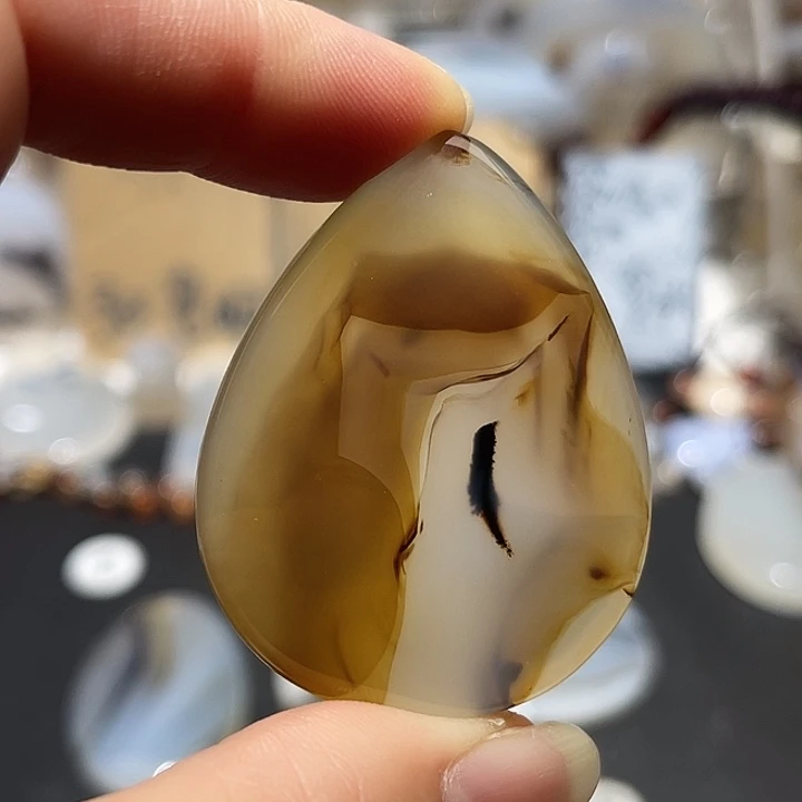 玛瑙/玉髓未镶嵌吊坠(不含链)