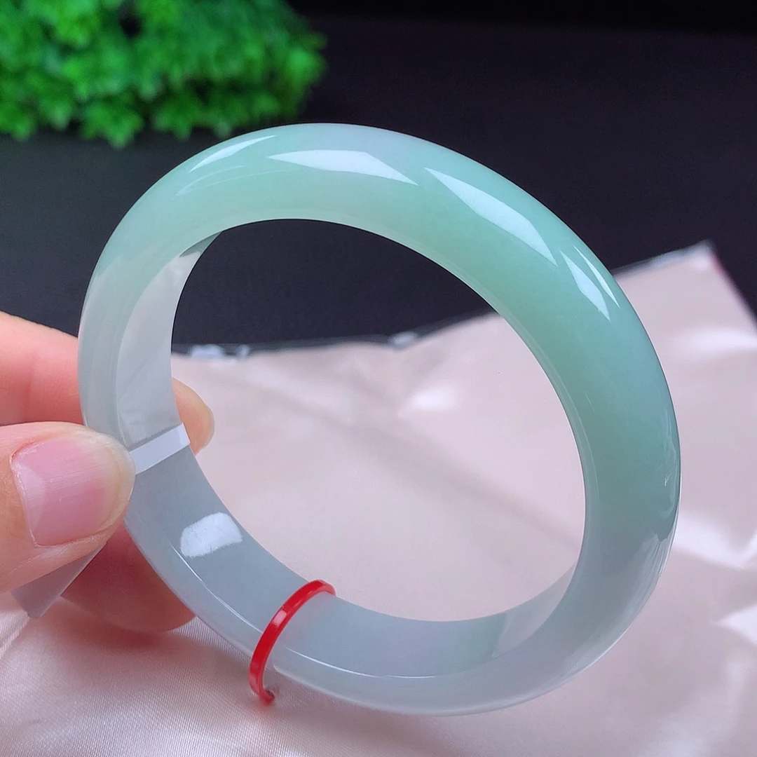 翡翠未镶嵌手镯58圈681301