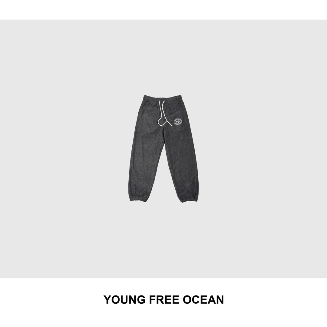 YOUNG FREE OCEAN2025秋冬款 刺绣摇粒绒束脚裤