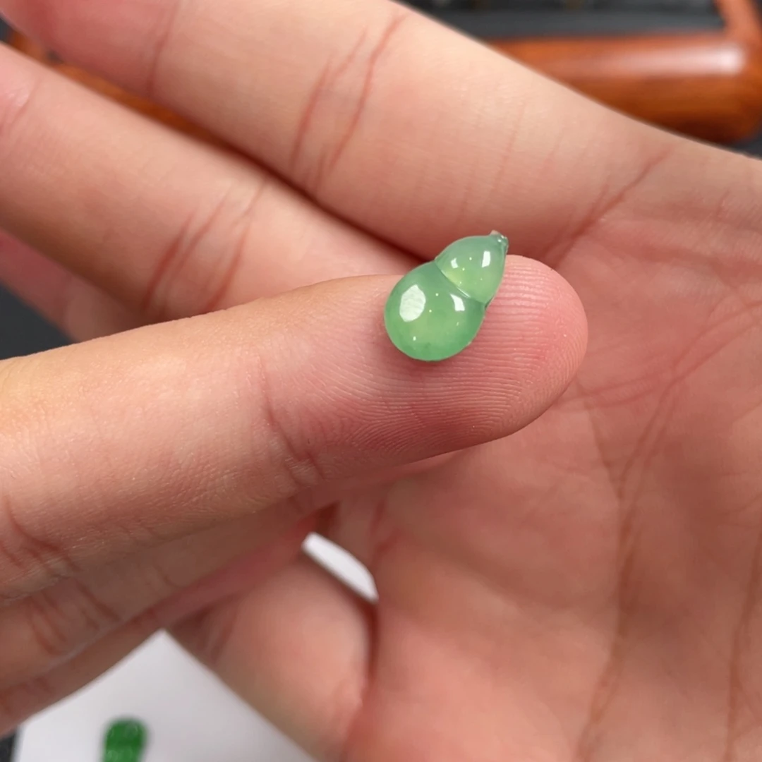 翡翠未镶嵌挂件翡翠珠宝翡翠珠宝