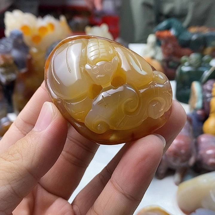 未镶嵌颈饰玛瑙/玉髓