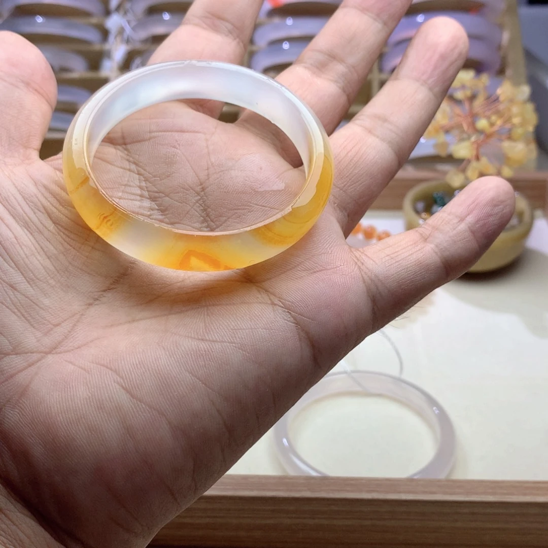 玛瑙/玉髓未镶嵌手镯