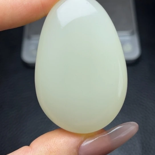 未镶嵌和田玉珠宝奇石