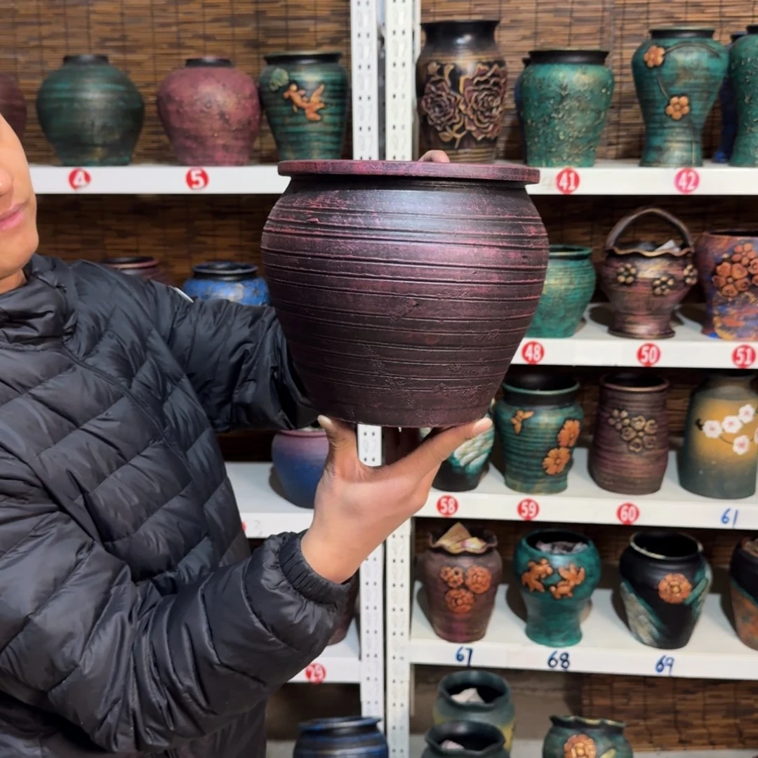 红陶红陶浮雕花盆炸炸炸