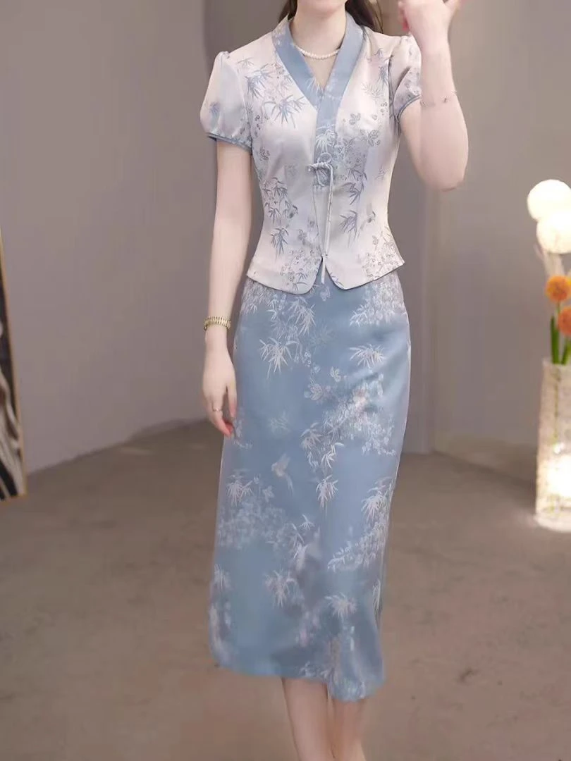 M678 中式洋气两件套女2025年夏季新款显瘦遮肉上衣时尚半身裙套