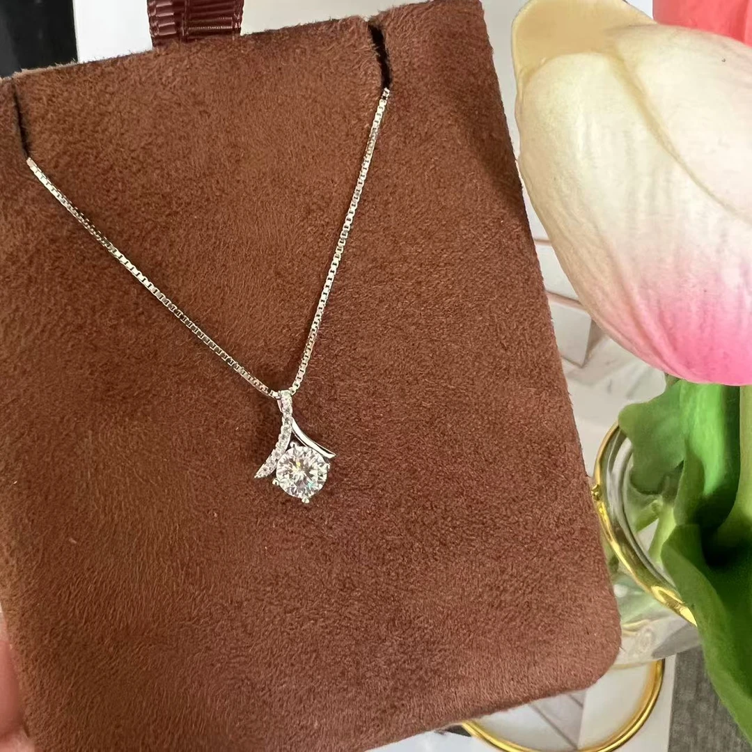 坠链均925银莫桑石 坠链均莫桑石女神小巧浪漫精致项链奢华源头