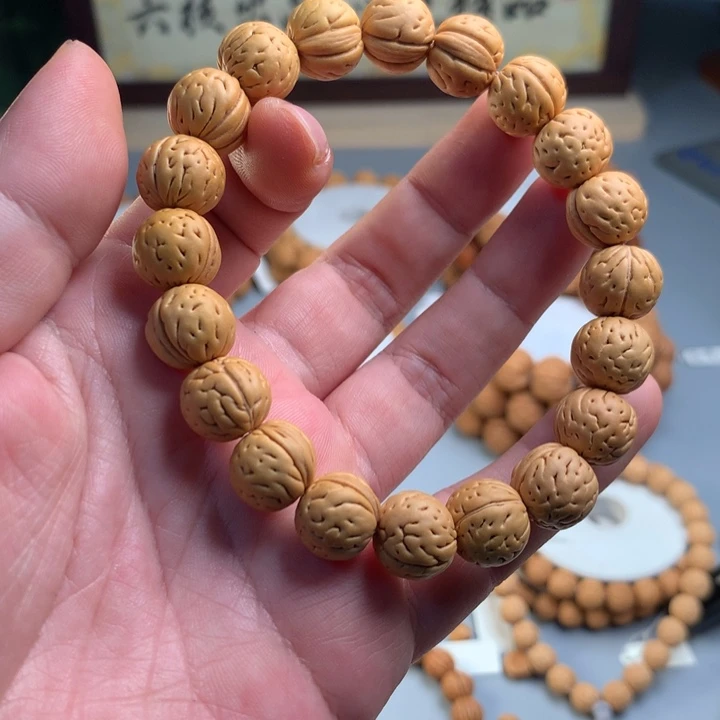 吃***众吊坠桃核13新品桃核