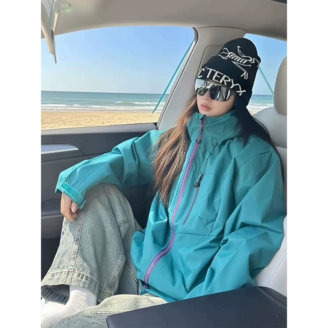 仙踪绿户外冲锋衣外套男女款夏季薄款连帽山系夹克防水登山服