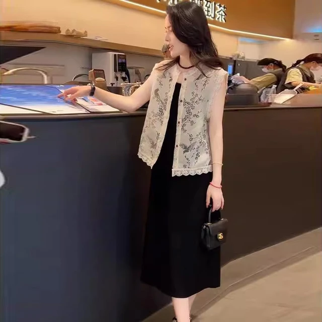 防晒镂空外搭马甲女款薄款透气坎肩背心新中式蕾丝提花马夹上衣夏