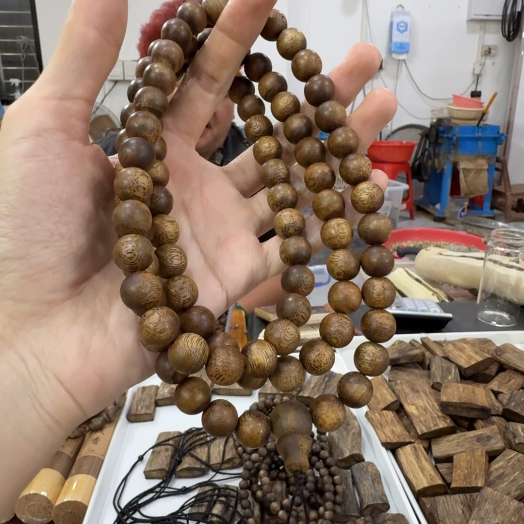 ****。线香奇楠沉香原木