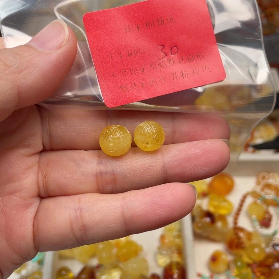 裸石琥珀未镶嵌30，