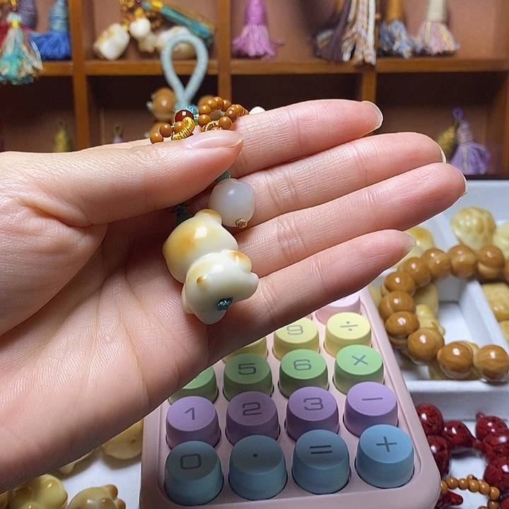 乔***妹猴头核桃吊坠小熊 小猫爪 橄榄核跑环