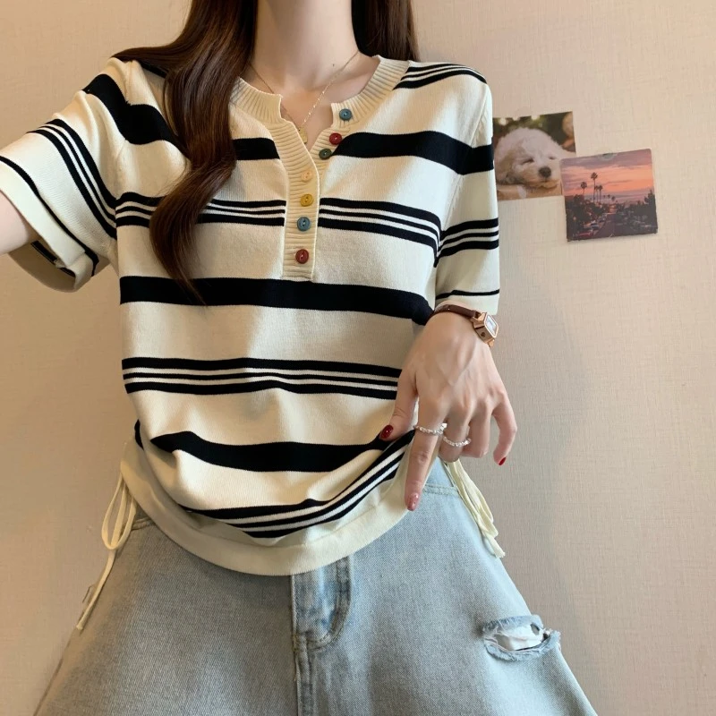 夏季胖妹妹大码不规则抽绳冰丝短袖针织衫女显瘦百搭条纹V领上衣