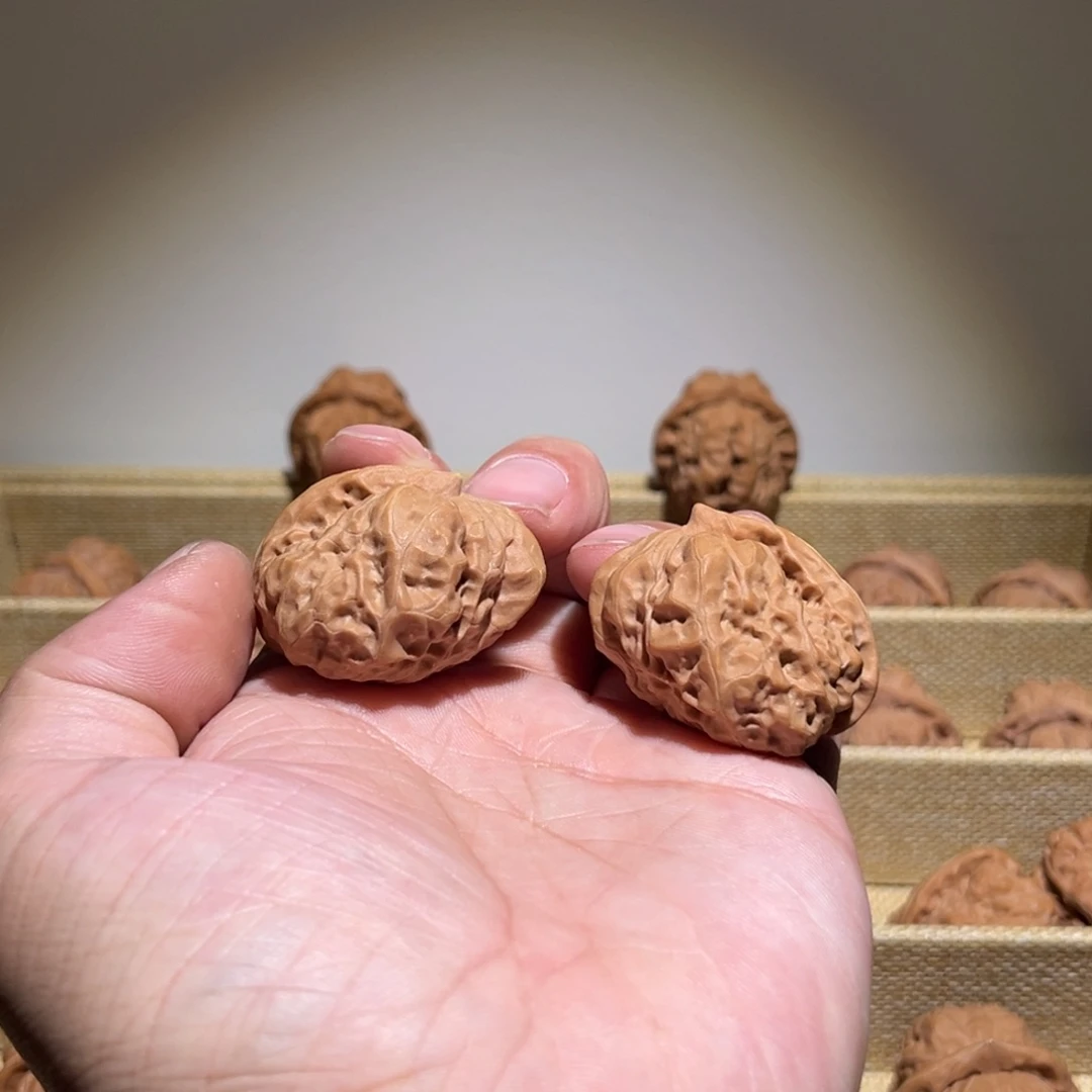 文玩核桃吊坠蛤蟆头一帆