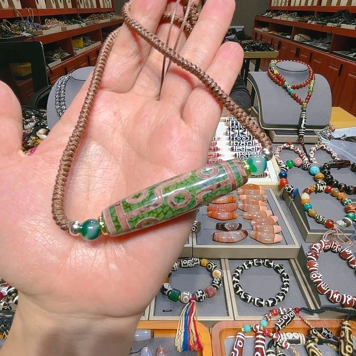 未镶嵌玛瑙/玉髓珠宝奇石