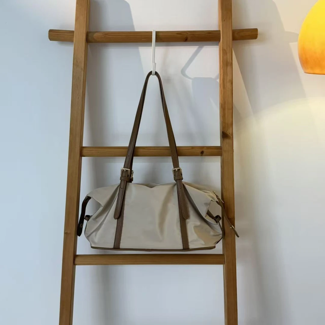 【旧邮札】大容量通勤单肩手提包包休闲旅游运动健身包