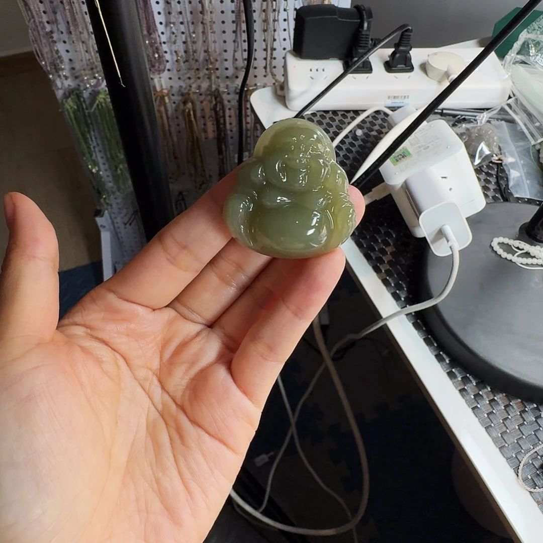 种***吧和田玉未镶嵌颈饰