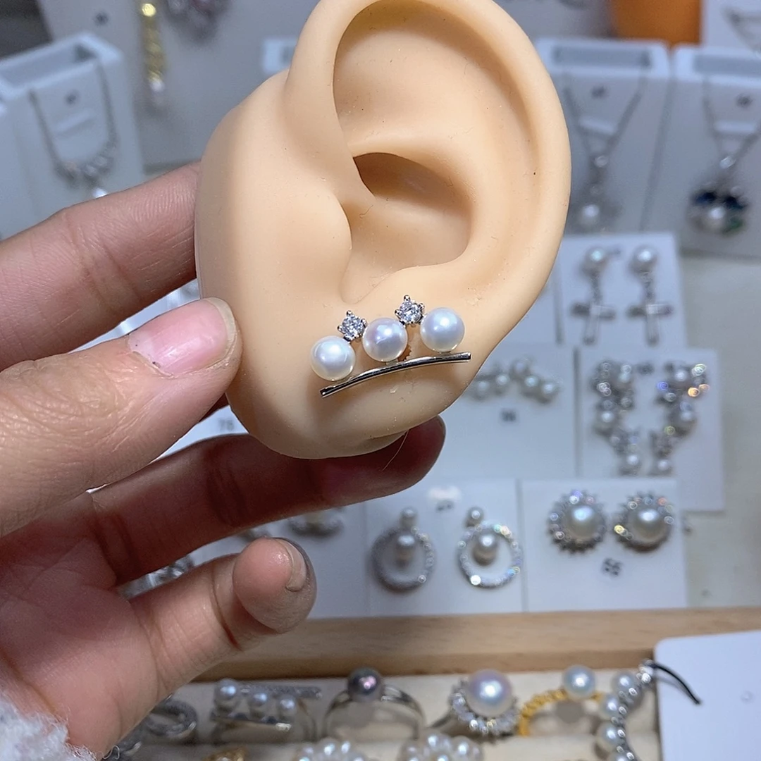 耳饰未镶嵌淡水珍珠