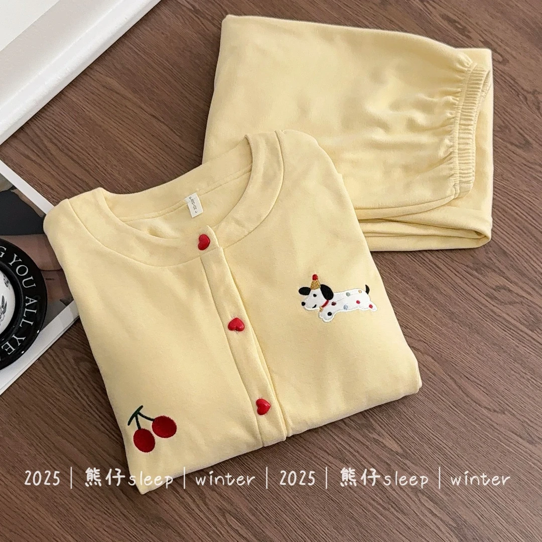 『奶芙樱桃』秋冬睡衣女亲肤双面磨毛绒保暖带胸垫长袖家居服套装