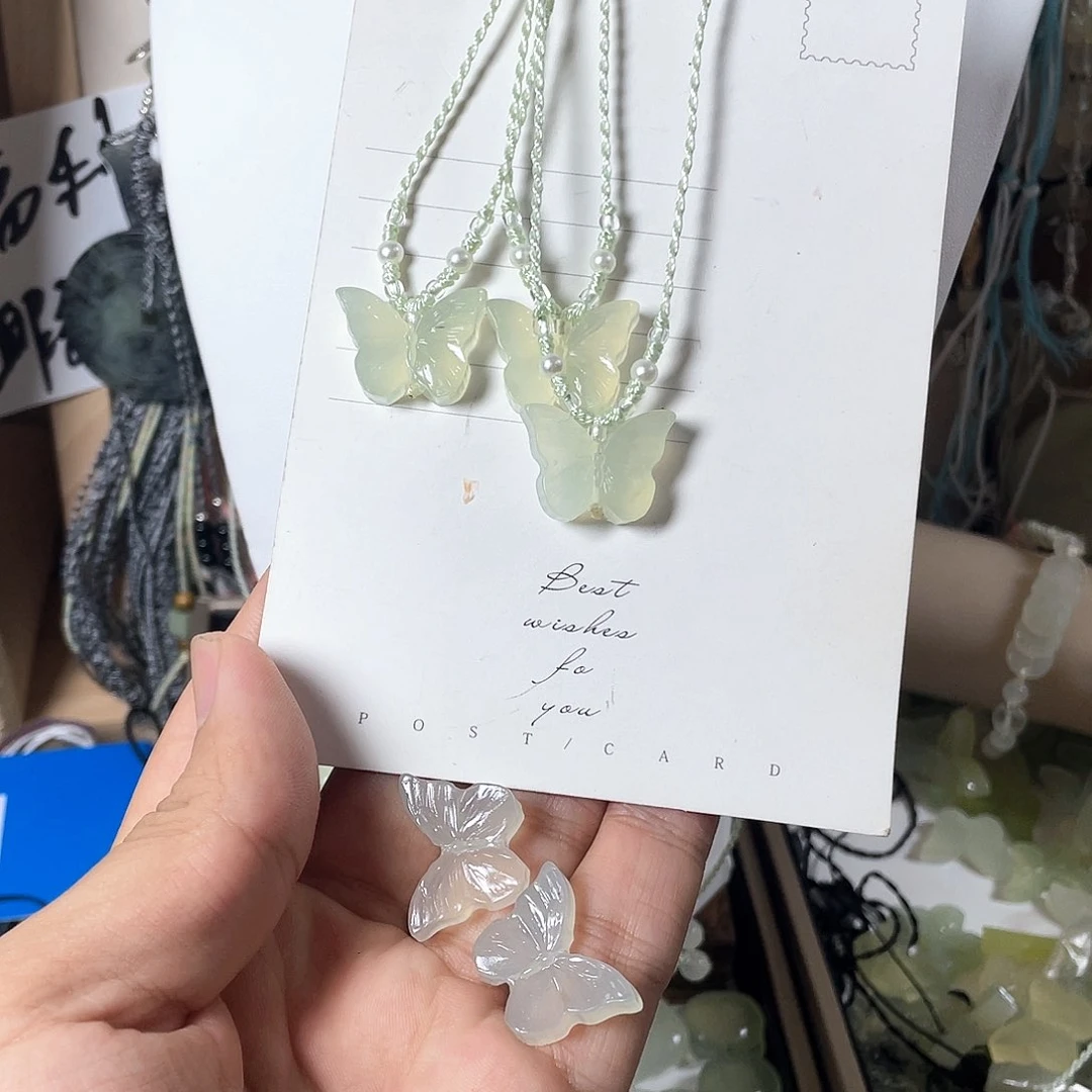 蛇纹石玉合金颈饰