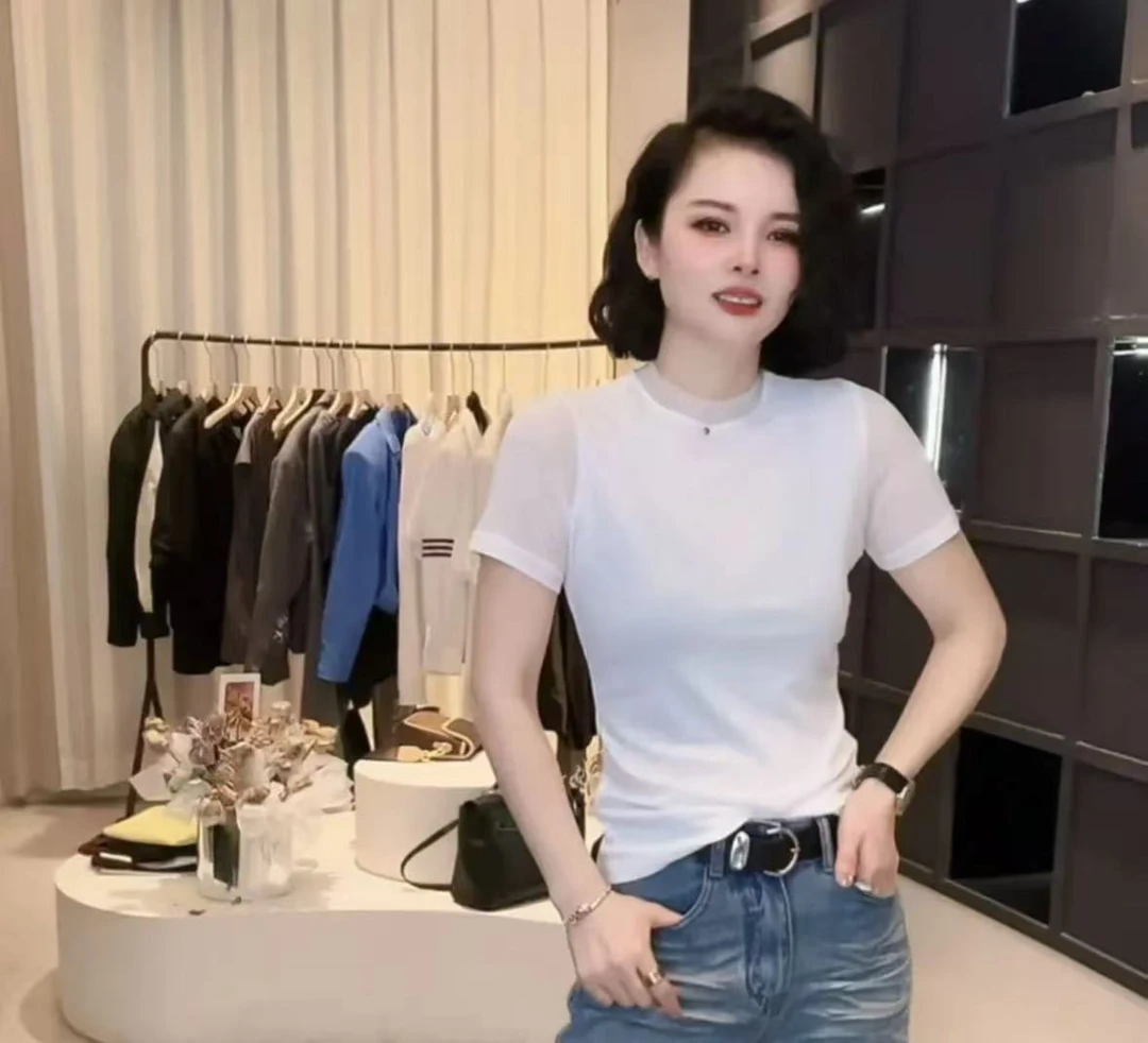 欧洲站圆领短袖T恤女时尚气质百搭显瘦减龄设计感小众网纱上衣