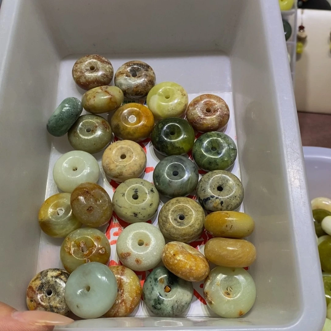 蛇纹石玉未镶嵌颈饰717