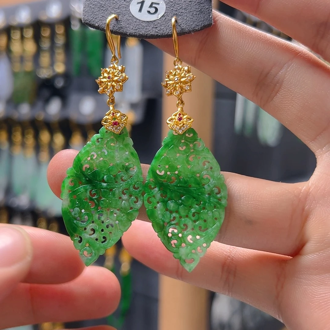 未镶嵌翡翠耳饰翡翠