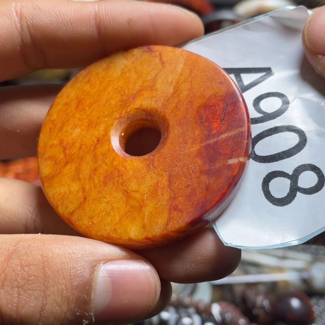 和田玉（糖玉）挂件未镶嵌