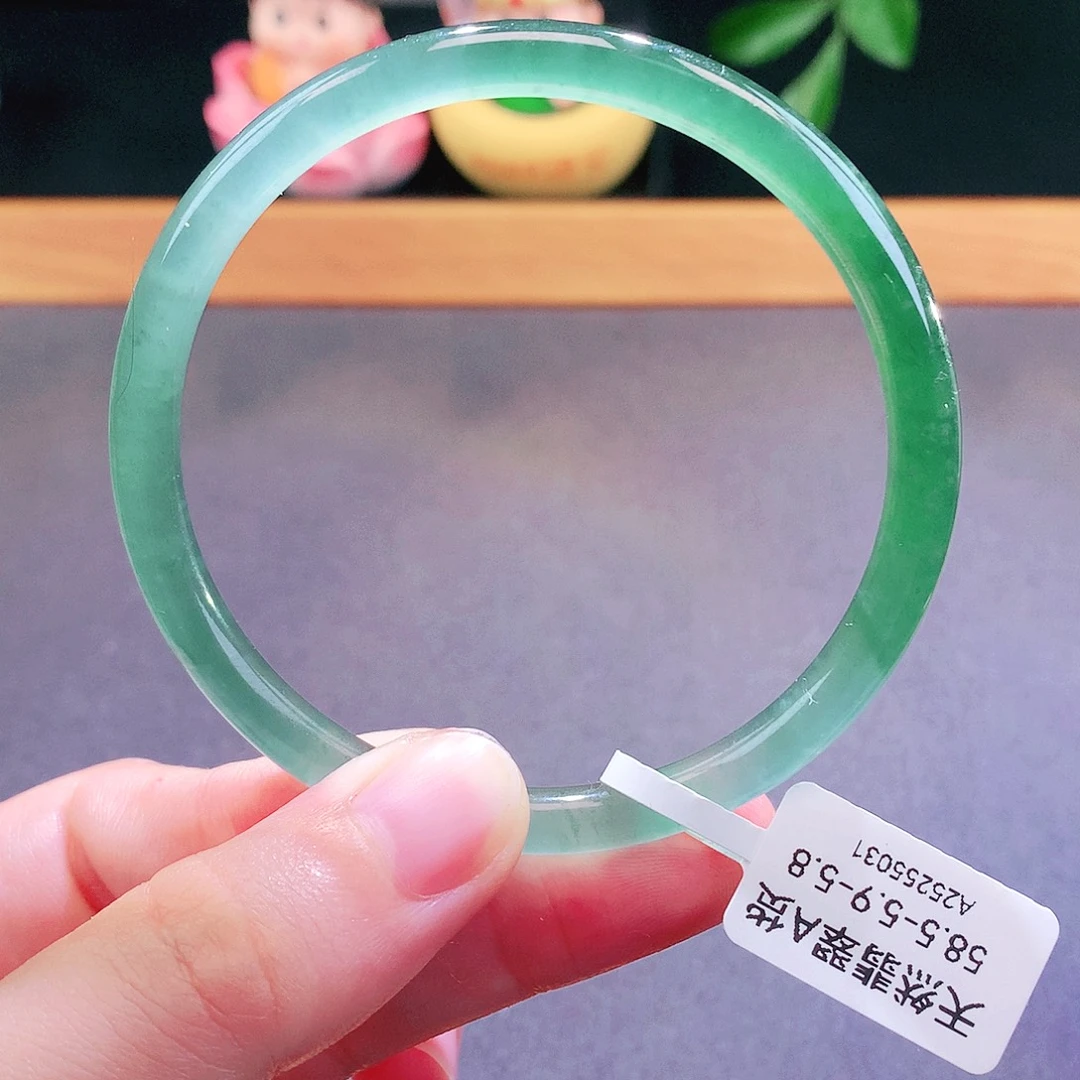 翡翠未镶嵌手镯天然翡翠