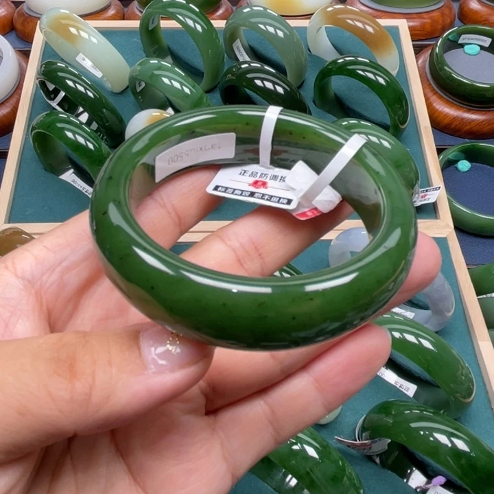 和田玉手镯未镶嵌5657