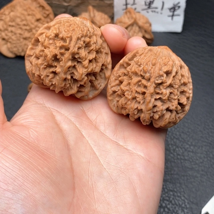 桃核把件尺寸43星星